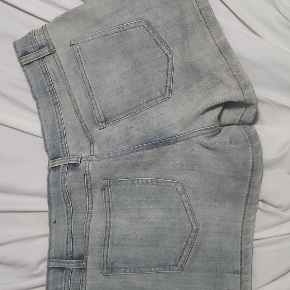 Denim shorts - Picture 2 of 2